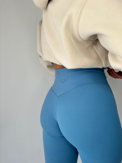 Luxe Form Leggings - Sky Blue